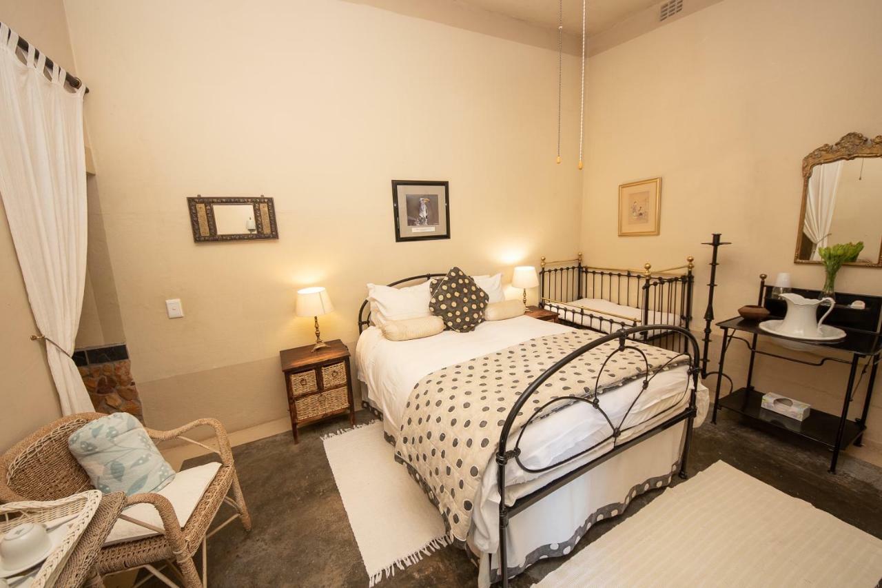 Hebron Guesthouse & Restaurant Citrusdal Εξωτερικό φωτογραφία